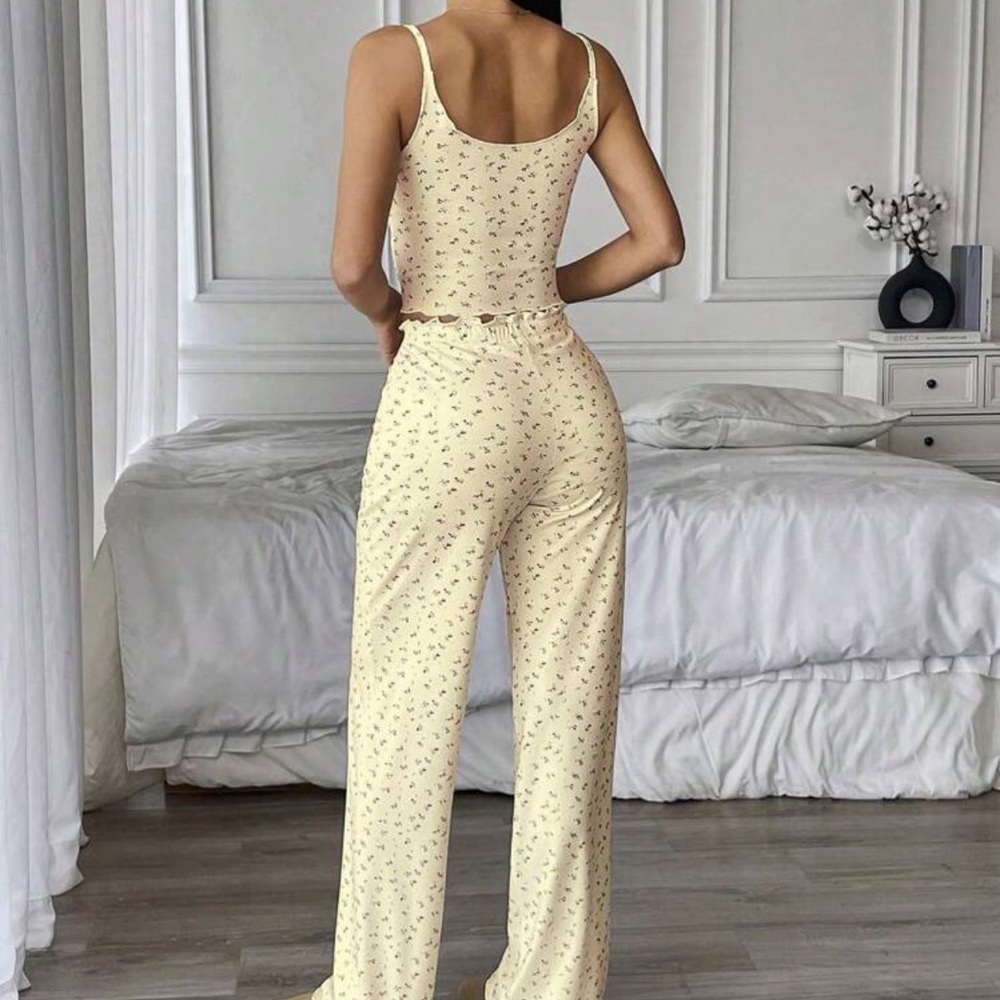 Yellow Floral Ribbed Pajama Set - Picture 2 of 3